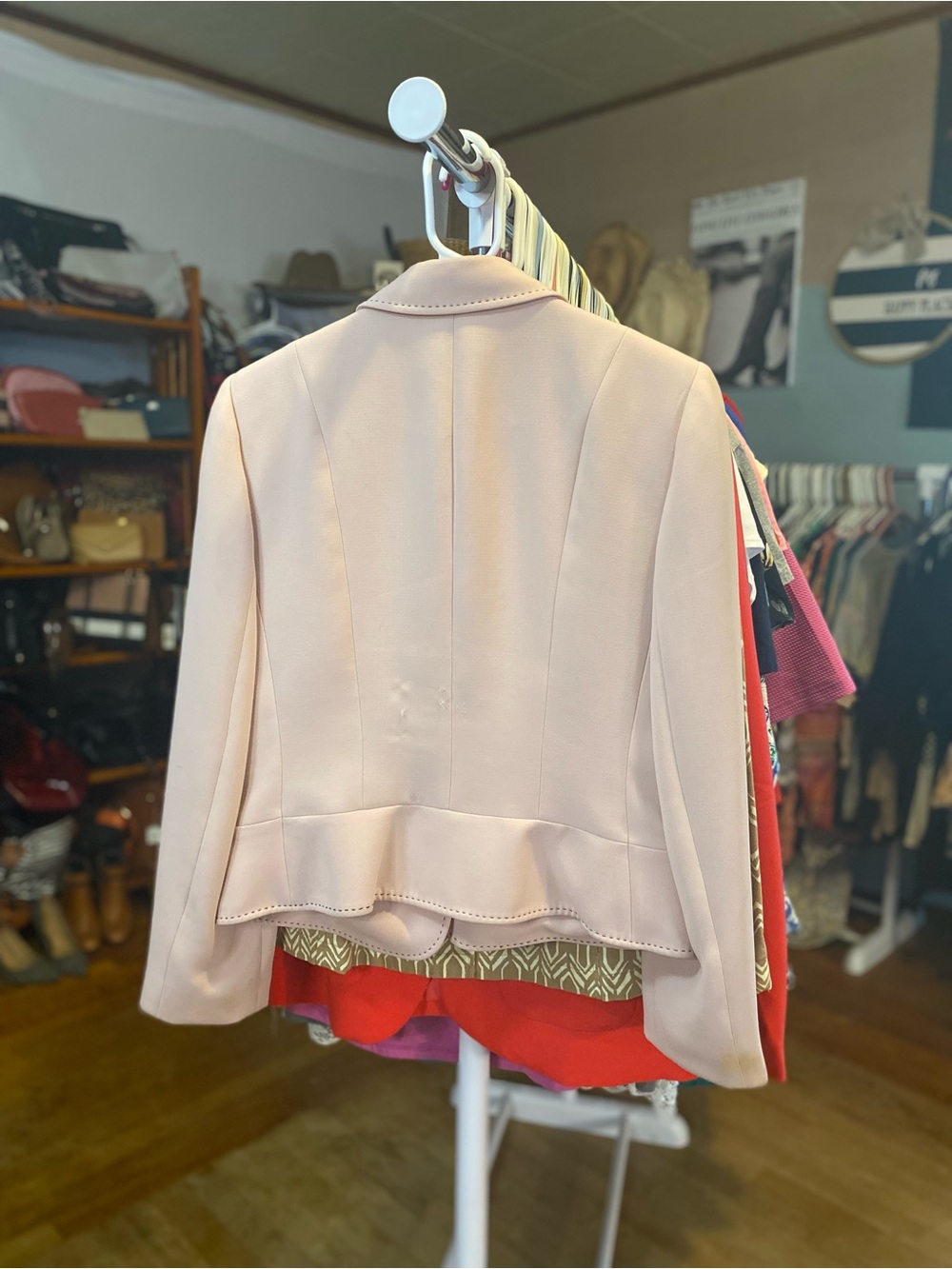 Tahari ASL Light Pink Scalloped Collar Blazer - Picture 8 of 10